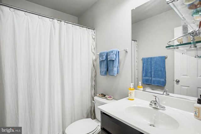 225 PATCHWORK DR, Stephenson, VA 22656