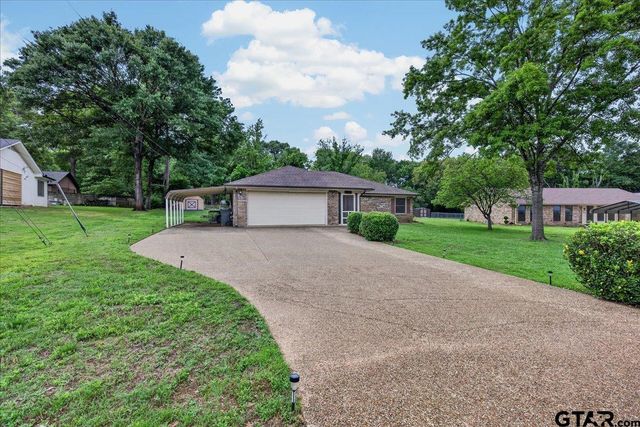 210 Treetop Lane, Hideaway, TX 75771