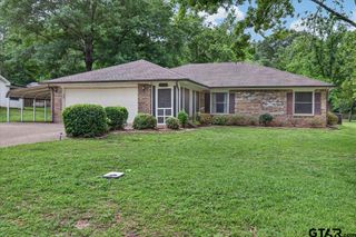 210 Treetop Lane, Hideaway, TX 75771