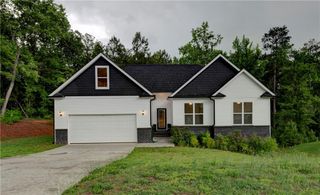 15 Cassidy Trail, Douglasville, GA 30134