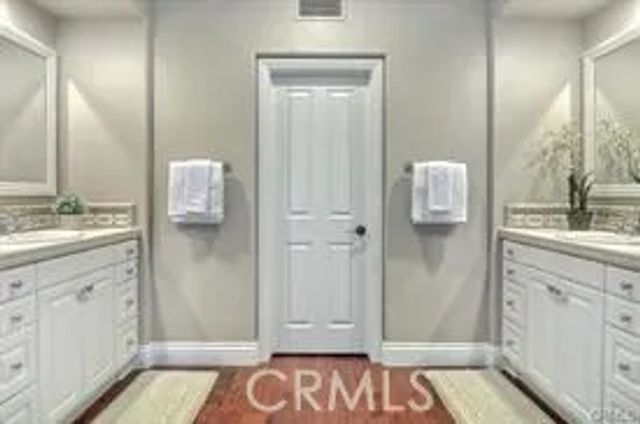 22 Sanctuary, Irvine, CA 92620