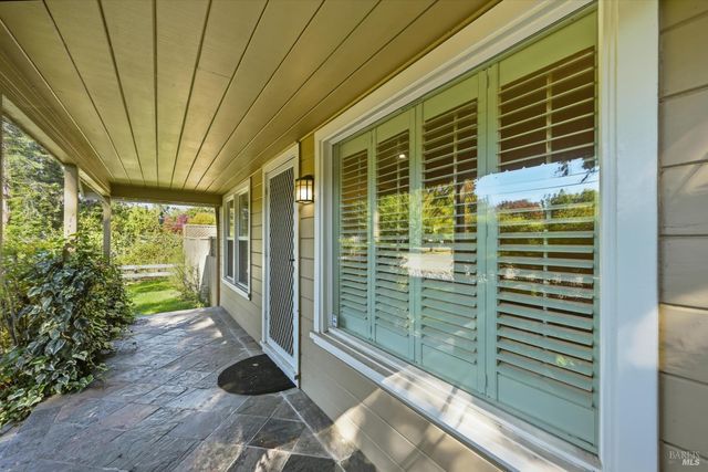 9225 Clyde Ave, Kenwood, CA 95452