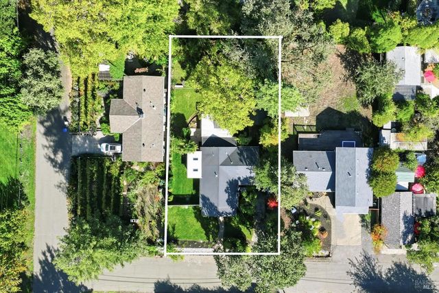 9225 Clyde Ave, Kenwood, CA 95452