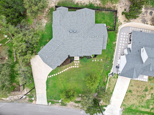 706 Stow DR, Spicewood, TX 78669