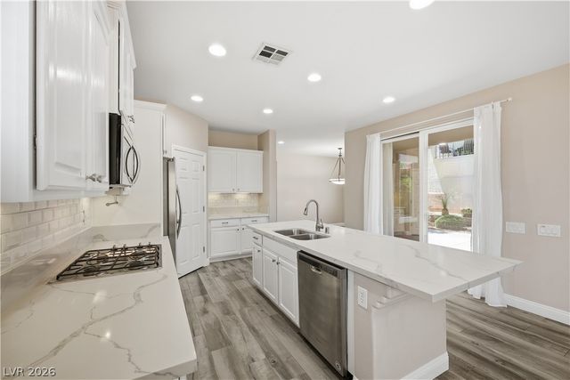 10416 Miners Gulch Avenue, Las Vegas, NV 89135