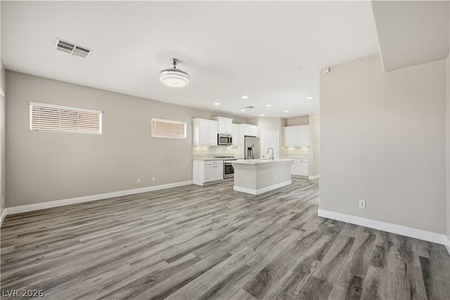 10416 Miners Gulch Avenue, Las Vegas, NV 89135