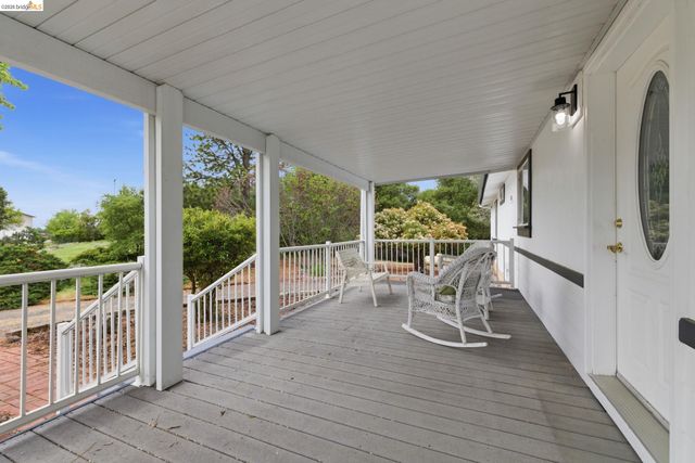 17655 Murphy Ct., Sonora, CA 95370