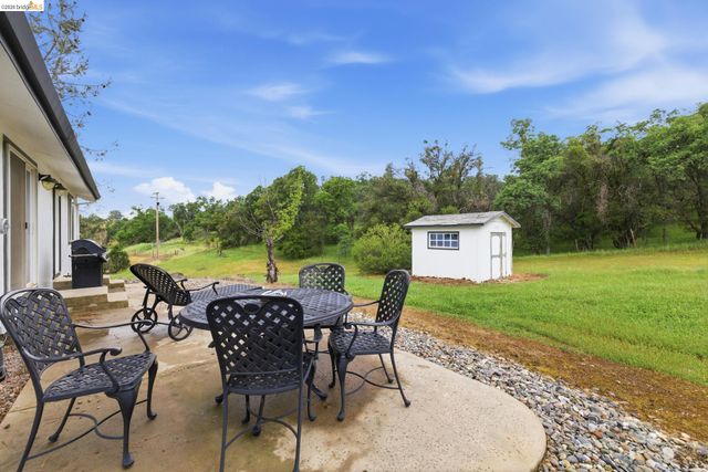 17655 Murphy Ct., Sonora, CA 95370