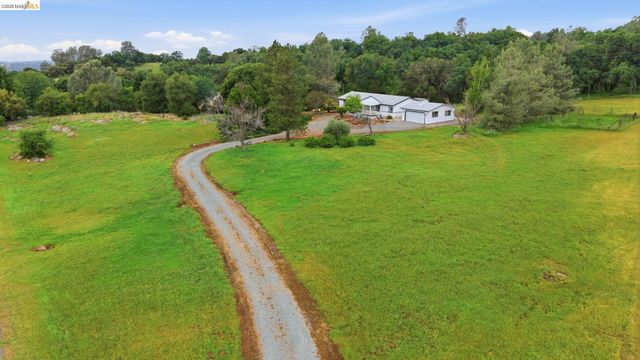 17655 Murphy Ct., Sonora, CA 95370