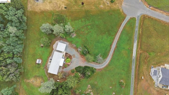 17655 Murphy Ct., Sonora, CA 95370