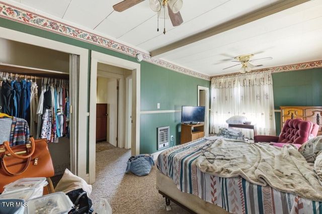 1519 Bloomingdale Road, Kingsport, TN 37660