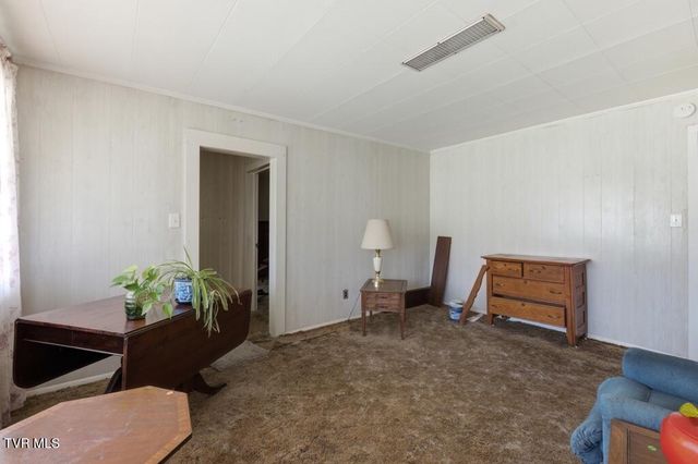1519 Bloomingdale Road, Kingsport, TN 37660