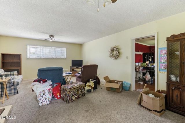 1519 Bloomingdale Road, Kingsport, TN 37660