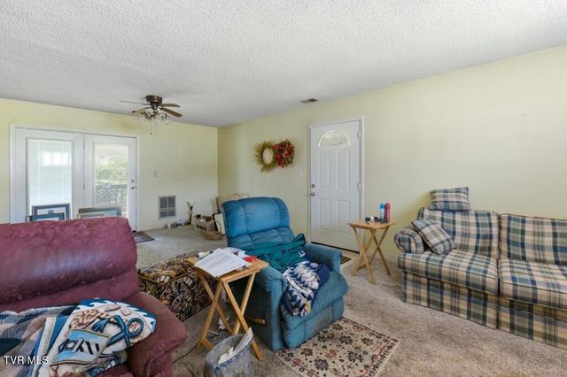 1519 Bloomingdale Road, Kingsport, TN 37660