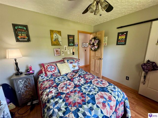 836 Ireland School Road, Radcliff, KY 40160