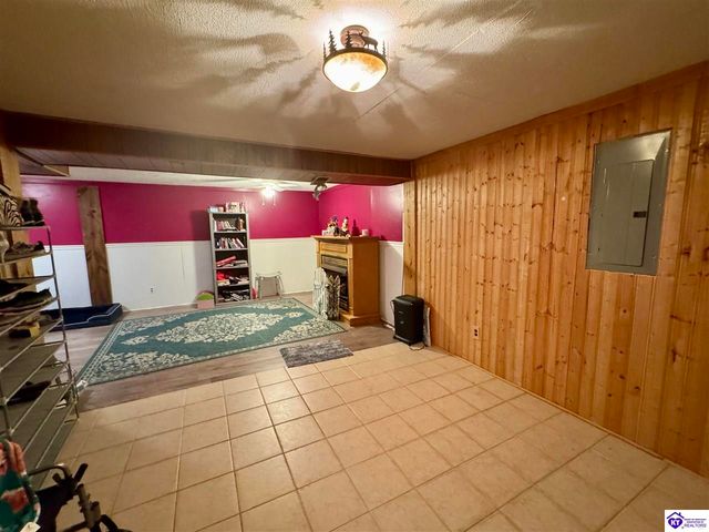 836 Ireland School Road, Radcliff, KY 40160