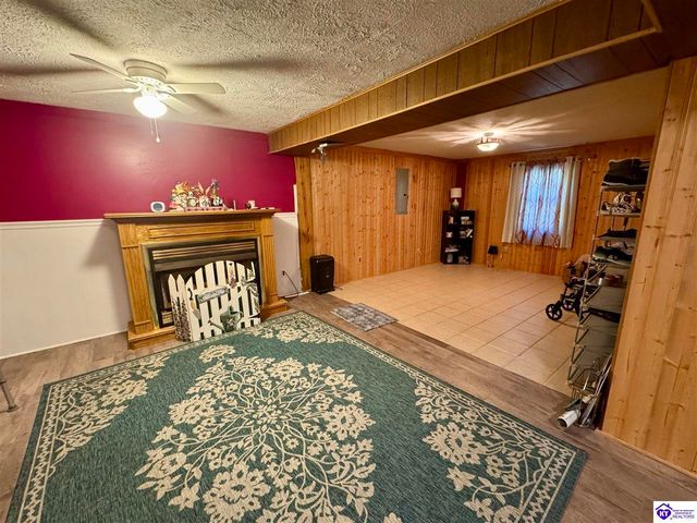 836 Ireland School Road, Radcliff, KY 40160