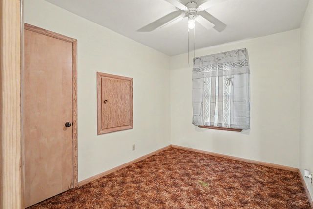 7234 La Porte Road, Washburn, IA 50702