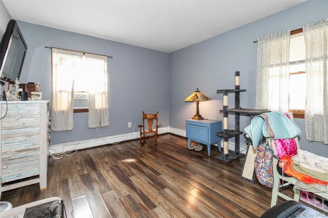 713 Wren Court, West Hempstead, NY 11552