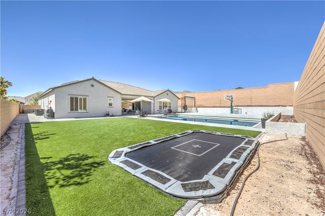 9930 Justin Earl Avenue, Las Vegas, NV 89149