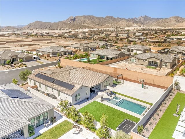 9930 Justin Earl Avenue, Las Vegas, NV 89149