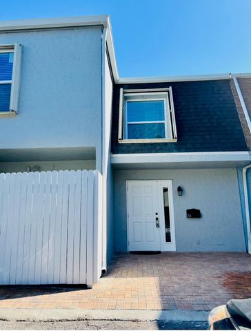 314 Sunshine Drive, Coconut Creek, FL 33066