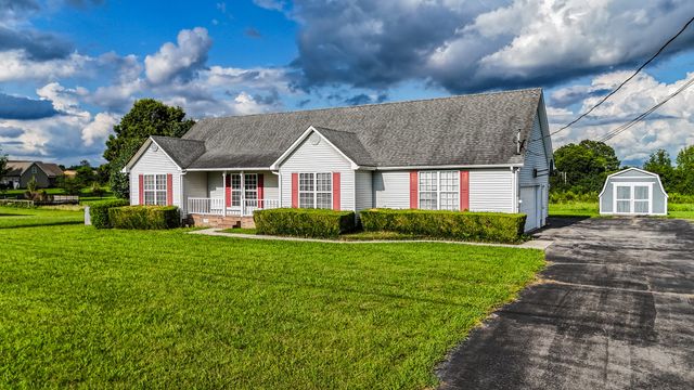107 Cascade Ln, Bell Buckle, TN 37020