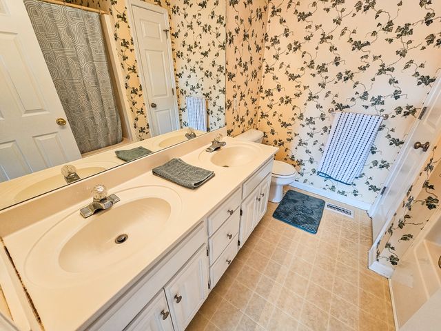 107 Cascade Ln, Bell Buckle, TN 37020