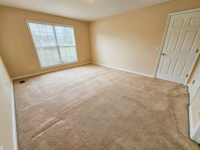 107 Cascade Ln, Bell Buckle, TN 37020