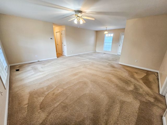 107 Cascade Ln, Bell Buckle, TN 37020