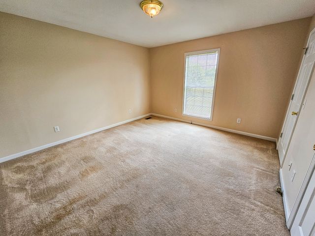 107 Cascade Ln, Bell Buckle, TN 37020