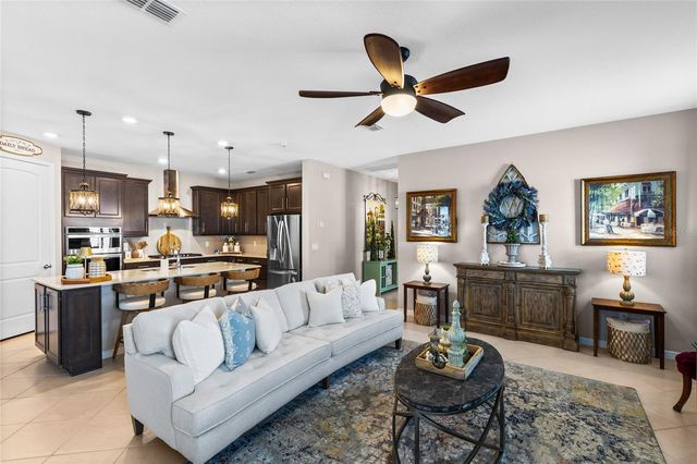 13917 DESTIN BEACH LANE, Orlando, FL 32827