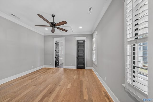 8 College Hill Circle NW, Huntsville, AL 35806