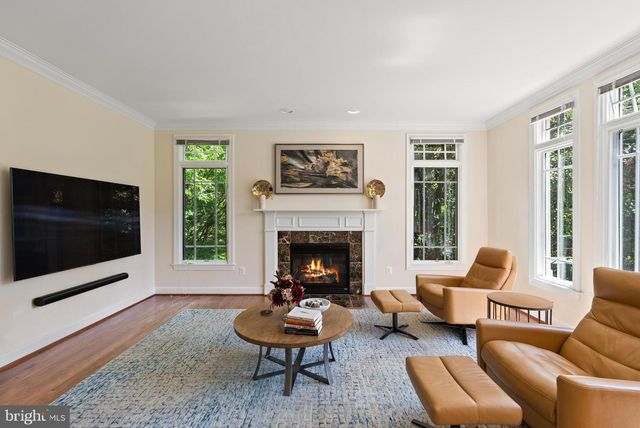 9304 FITZ FOLLY DR, Great Falls, VA 22066