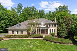9304 FITZ FOLLY DR, Great Falls, VA 22066