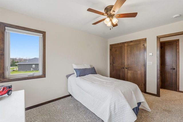 N6329 Tradewinds Circle, Beaver Dam, WI 53916