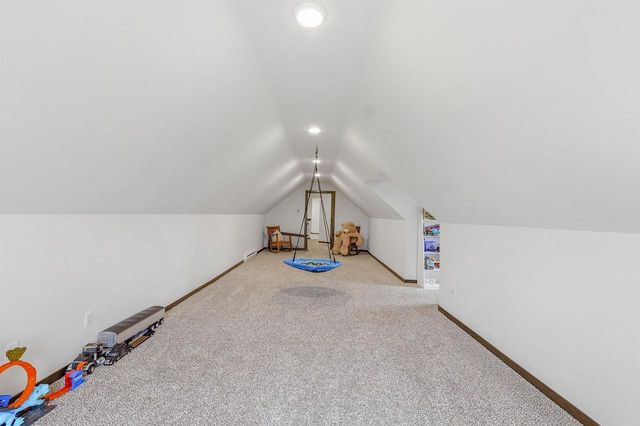 N6329 Tradewinds Circle, Beaver Dam, WI 53916