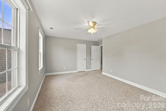 122 Wood Duck Loop, Mooresville, NC 28117