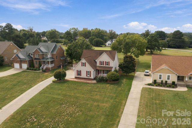 122 Wood Duck Loop, Mooresville, NC 28117