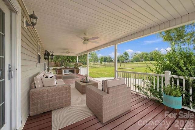 122 Wood Duck Loop, Mooresville, NC 28117
