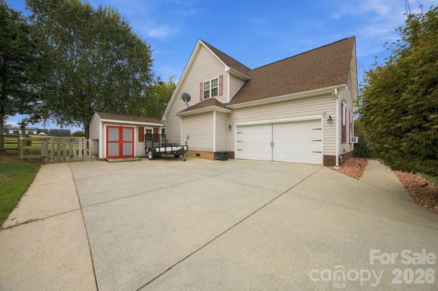 122 Wood Duck Loop, Mooresville, NC 28117