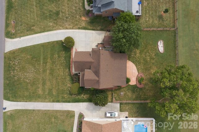 122 Wood Duck Loop, Mooresville, NC 28117