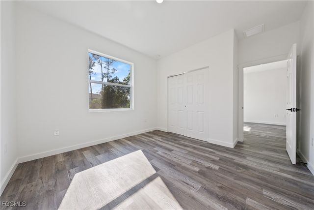 313-315 Ivan AVE S, Lehigh Acres, FL 33973