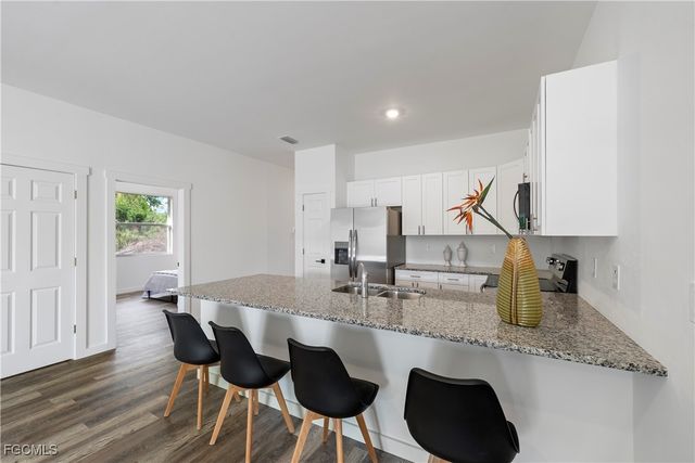 313-315 Ivan AVE S, Lehigh Acres, FL 33973