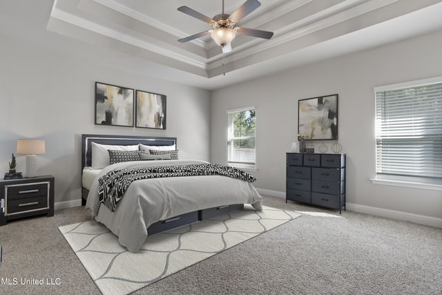6594 Sugarcane Circle, Ocean Springs, MS 39564