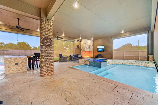 20503 Azalea Chase Drive, Richmond, TX 77406