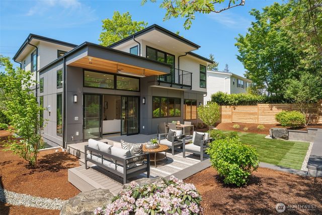 2728 63rd Avenue SE, Mercer Island, WA 98040