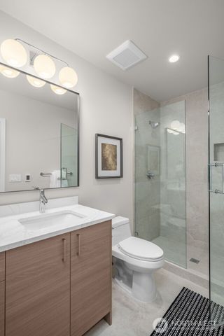 2728 63rd Avenue SE, Mercer Island, WA 98040