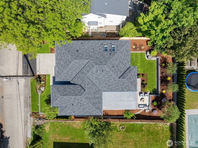 2728 63rd Avenue SE, Mercer Island, WA 98040