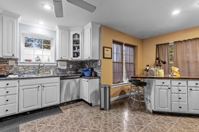 7416 Splendid View Drive, Ooltewah, TN 37363